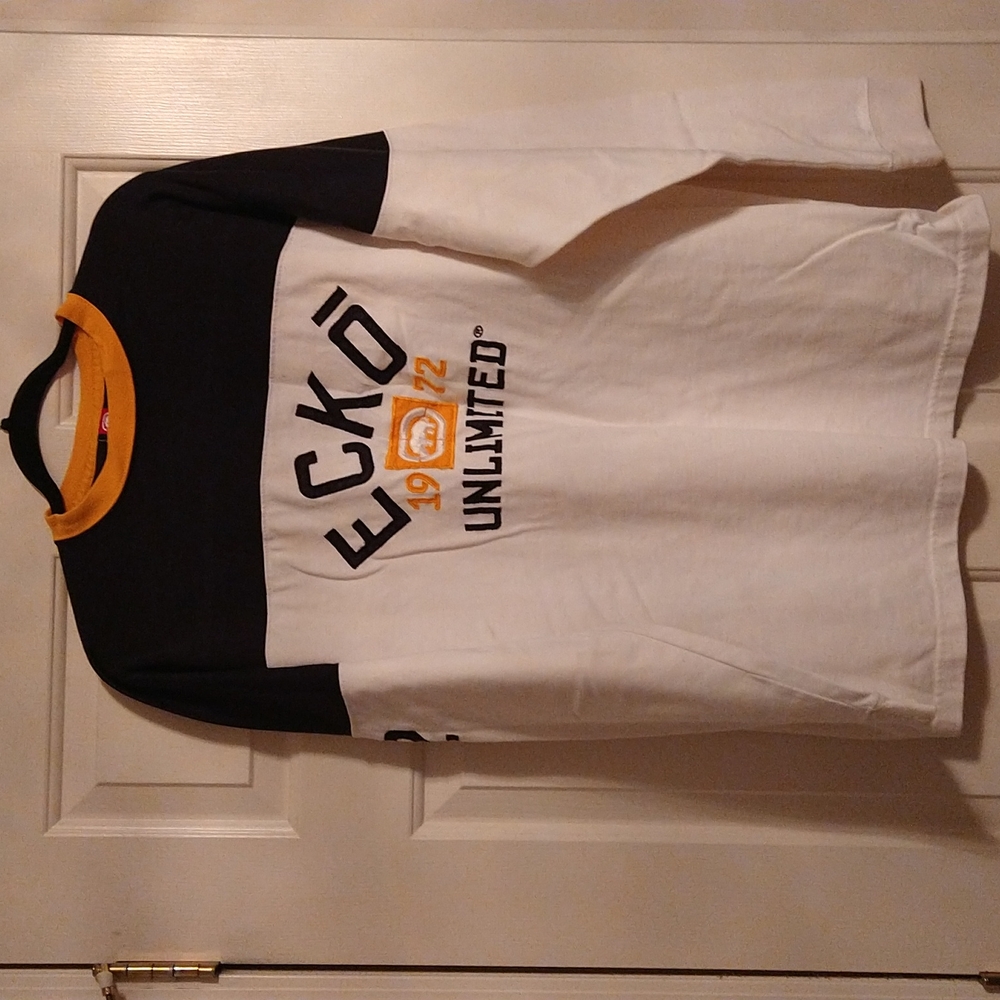 NWOT ECKO UNLIMITED MEN'S LONG SLEEVE SHIRT SIZE M